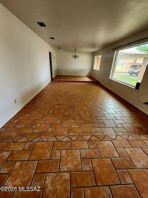 3081 W Marguerite Rd, Willcox, AZ, 85643-3013 | Card Image