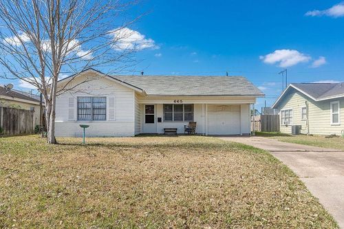 665 Parson Dr, Beaumont, TX, 77706-6108 | Card Image