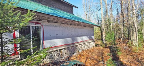 685 Brians Rd, LA POINTE, WI, 54850-4528 | Card Image