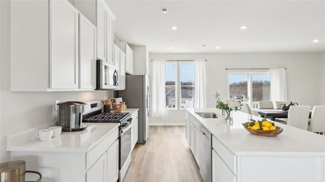 209 Truth Circle, Townhouse with 3 bedrooms, 3 bathrooms and 2 parking in Jackson Twp - BUT PA | Image 6