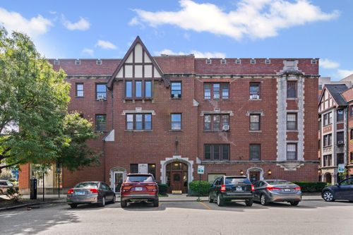 apt-307-1103 Holly Ct, Oak Park, IL, 60301-1036 | Card Image