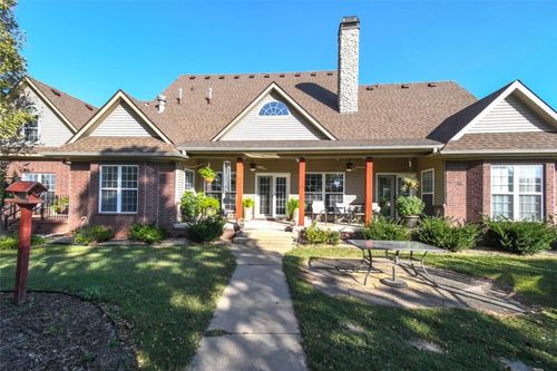 302 Spring Creek Rd, Lowell, AR, 72745-8906 | Card Image