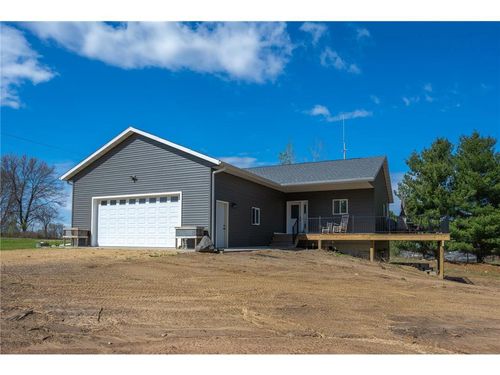 2373 30th Ave, Osceola, WI, 54020-5932 | Card Image