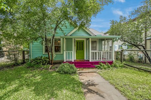 3213 Liberty St, Austin, TX, 78705-2523 | Card Image