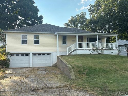 3821 Apache Trl, Hannibal, MO, 63401-2313 | Card Image