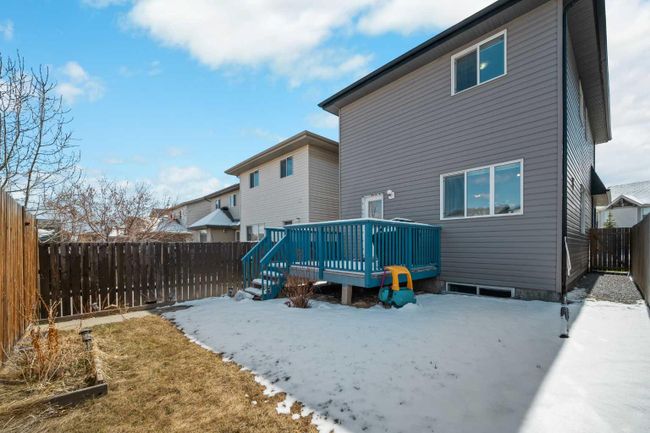 33 Panora Hill Nw, Home with 5 bedrooms, 3 bathrooms and 1 parking in Calgary AB | Image 31
