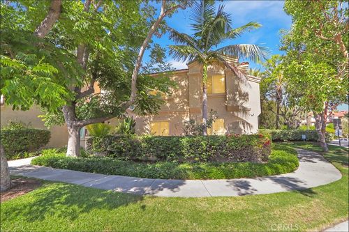 25486 Claveles Ct, Lake Forest, CA, 92630-7615 | Card Image