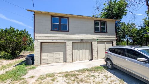 501 E 6th St, Weatherford, TX, 76086-1754 | Card Image