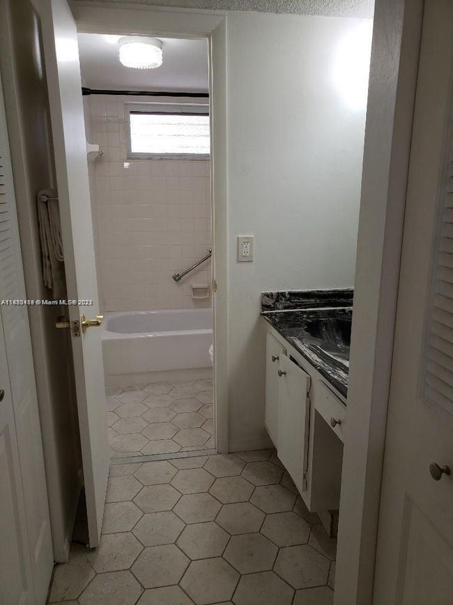 205 6021 Nw 61st Ave, For Rent in Tamarac Zoocasa