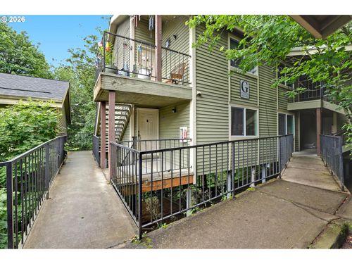 9943 Se Talbert St, Clackamas, OR, 97015-9636 | Card Image