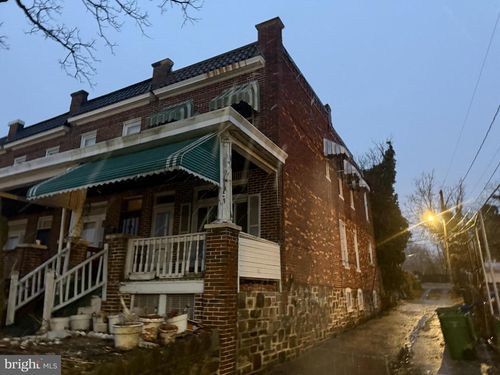 2 Benkert Ave, BALTIMORE, MD, 21229-3740 | Card Image
