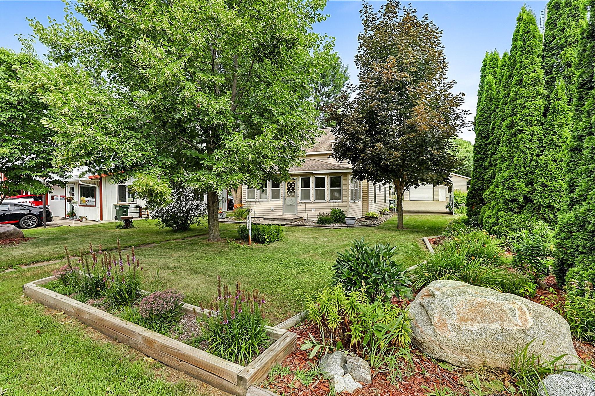 Residential in Maple Lake 2