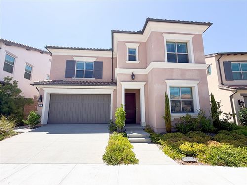 124 Albero, Irvine, CA, 92602 | Card Image