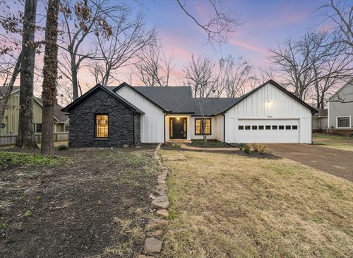 7944 Dovie Ln, Germantown, TN, 38138-6026 | Card Image