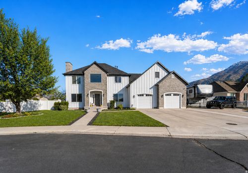 4552 W Windsor Cir, Cedar Hills, UT, 84062-8666 | Card Image