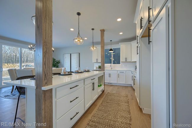 213 Mountain View Ln, House other with 4 bedrooms, 3 bathrooms and null parking in Milford MI | Image 10