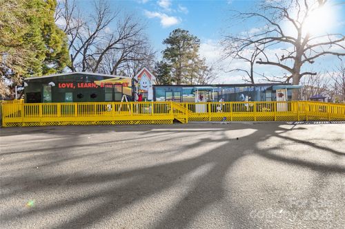 3316 Nevin Rd, Charlotte, NC, 28269-4348 | Card Image