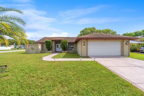 7812 Sylvan Dr, HUDSON, FL, 34667-1454 | Card Image