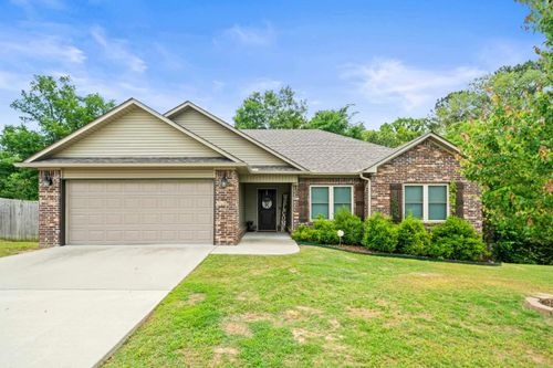 217 Cambridge Dr, Hot Springs, AR, 71913-2841 | Card Image