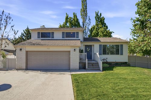 3162 E Candytuft St, Cottonwood Heights, UT, 84121-4304 | Card Image