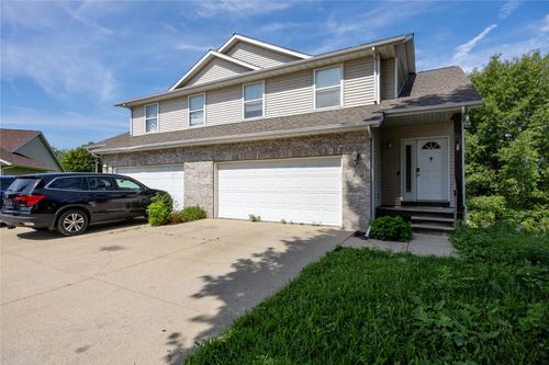 2018 Stratford Ct, Coralville, IA, 52241-3031 | Card Image