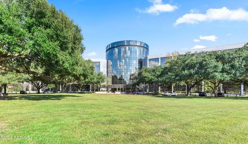 5400-400 E Kaliste Saloom Rd, Lafayette, LA, 70508-8508 | Card Image