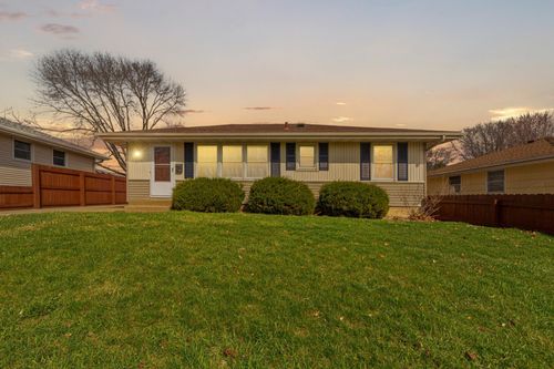 1461 Cascade St Nw, Rochester, MN, 55901-7779 | Card Image