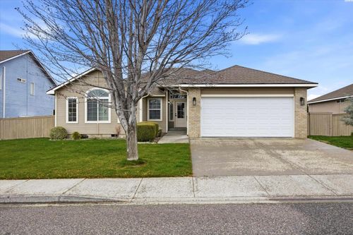 1207 S Jefferson Street, Kennewick, WA, 99338 | Card Image