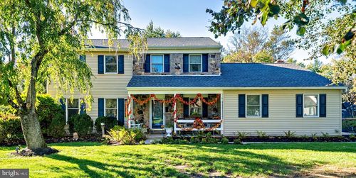 17 Paddock Dr, Lawrenceville, NJ, 08648-1568 | Card Image