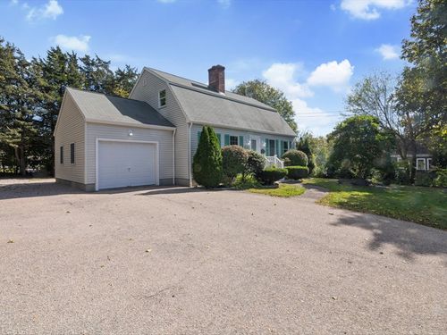 46 North Rd, Jamestown, RI, 02835-1431 | Card Image