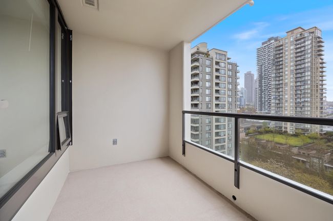 1107 - 4178 Dawson Street, Condo with 1 bedrooms, 1 bathrooms and 1 parking in Burnaby BC | Image 24