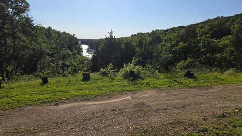 25960 Willow Rd, Hermitage, MO, 65668-7803 | Card Image