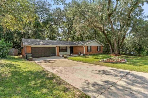 2214 Yaupon Dr, TALLAHASSEE, FL, 32303-3926 | Card Image