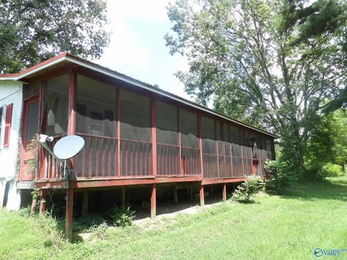 289 Powell Chapel Rd, Falkville, AL, 35622-6245 | Card Image