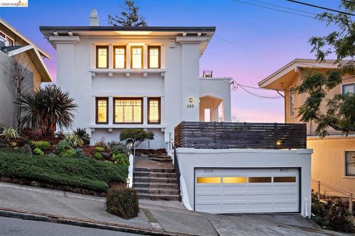 685 685 Calmar Ave, Oakland, CA, 94610 | Card Image