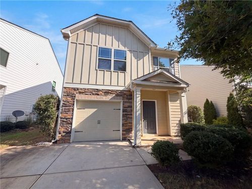 106 Southwind Cir, Newnan, GA, 30265-6288 | Card Image