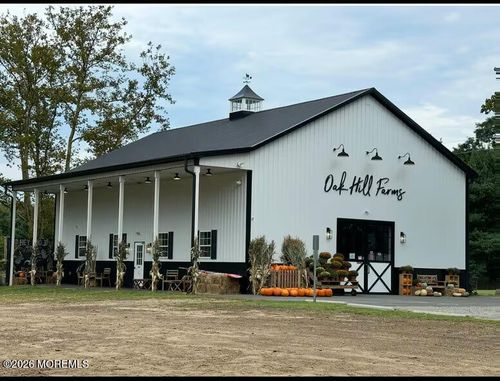 177 Stillwell Rd, Holmdel, NJ, 07733-2242 | Card Image