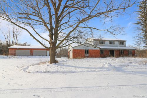 3770 Reese Rd, Ortonville, MI, 48462-8448 | Card Image