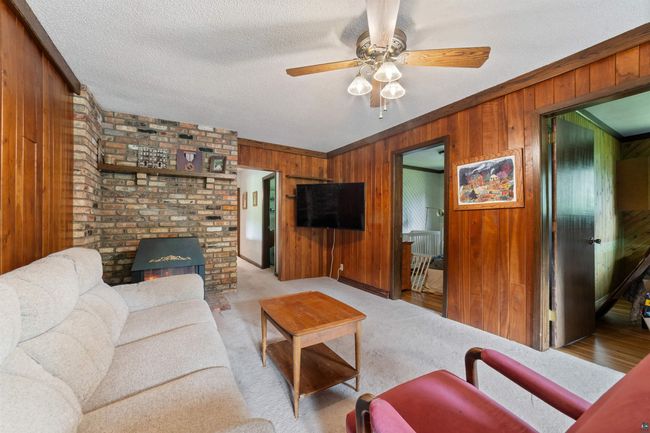 7972 E Kb Dr, House other with 4 bedrooms, 1 bathrooms and null parking in South Range WI | Image 6
