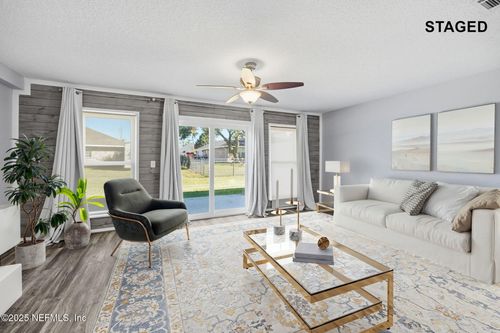 202-11 Northside Dr S, JACKSONVILLE, FL, 32218-6869 | Card Image