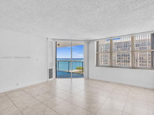 b1203-1901 Brickell Ave, Miami, FL, 33129-1724 | Card Image