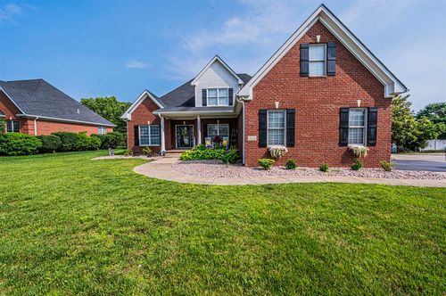 3622 Silver Sun Dr, Bowling Green, KY, 42104-7642 | Card Image