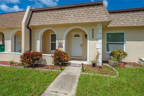 9962 85th St, SEMINOLE, FL, 33777-1926 | Card Image