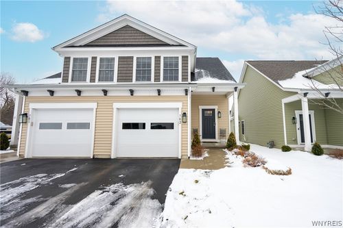 702 Carriage Ln, West Seneca, NY, 14224-2692 | Card Image