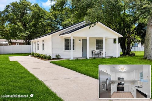 824 S 10th St, Fernandina Beach, FL, 32034-3717 | Card Image