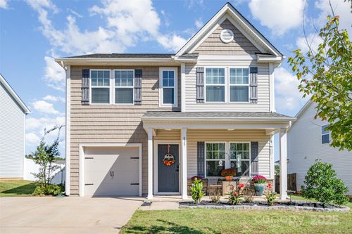 829 Georgia Oak Ln, Landis, NC, 28088-1467 | Card Image