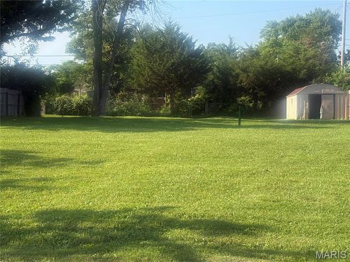 14 Georgetown Dr, Granite City, IL, 62040-3009 | Card Image