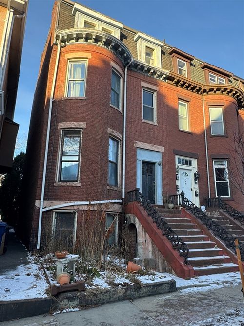 746 E 4th St, Boston, MA, 02127-3170 | Card Image