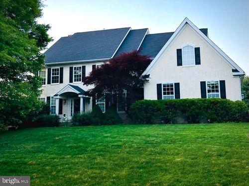 154 Forest Dr, Kennett Square, PA, 19348-2599 | Card Image