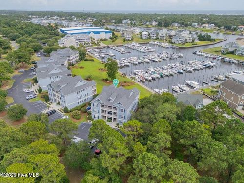 unit-104-2555 St James Dr, Southport, NC, 28461-8068 | Card Image